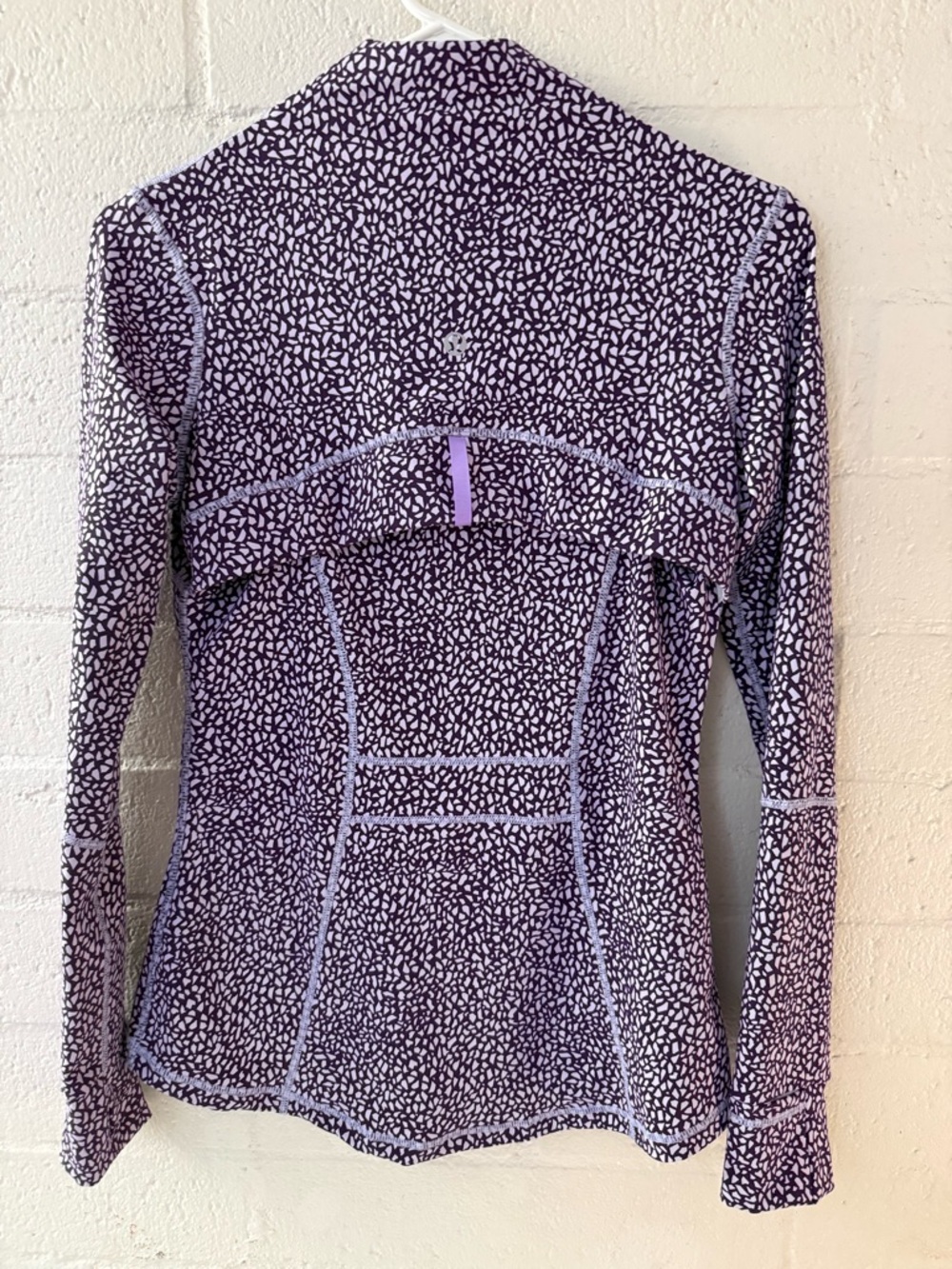 lululemon athletica Purple Patterned Full-Zip jacket - Picture 4 of 6